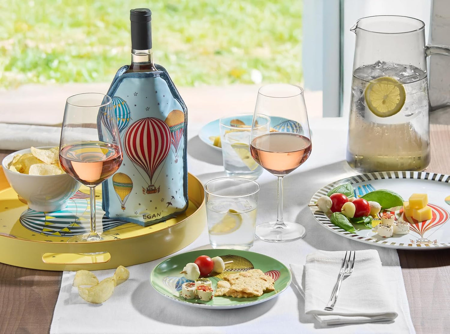 طقم فناجين إسبريسو مع صحون من إيغان جيراموند، قطعتان، 80 مل، طقم فناجين قهوة من البورسلين للإسبريسو والقهوة العربية، تصميم منطاد الهواء الساخن، طقم هدايا (أبيض)